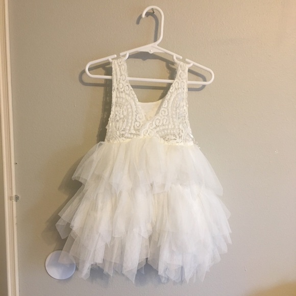 White flower girl dress - Picture 2 of 2